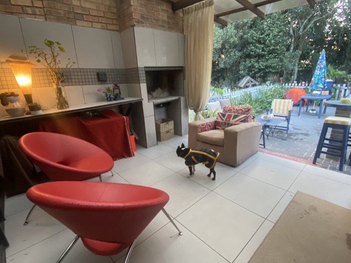 Covered patio lounge